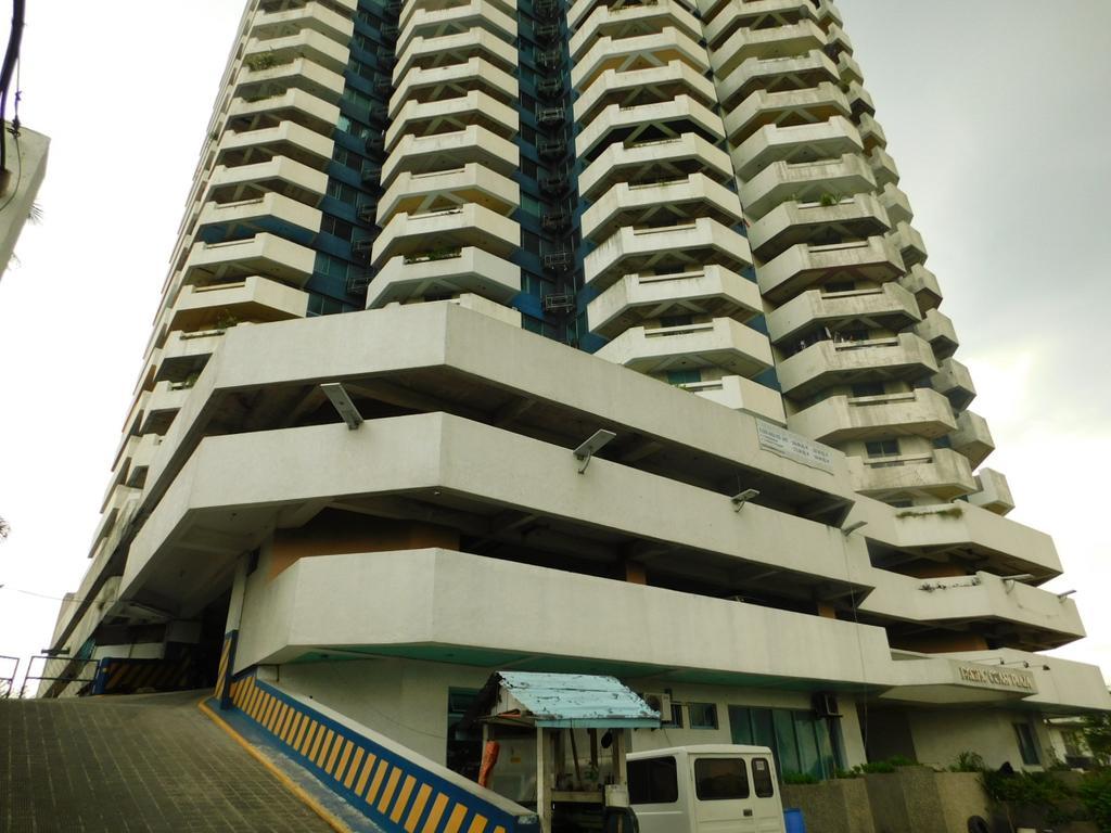Ofw Hotel Manila Пасай Экстерьер фото